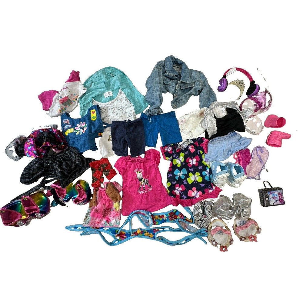 Huge Lot of Build A Bear Clothing Shoes Bag Underwear Roller-skates & MORE!